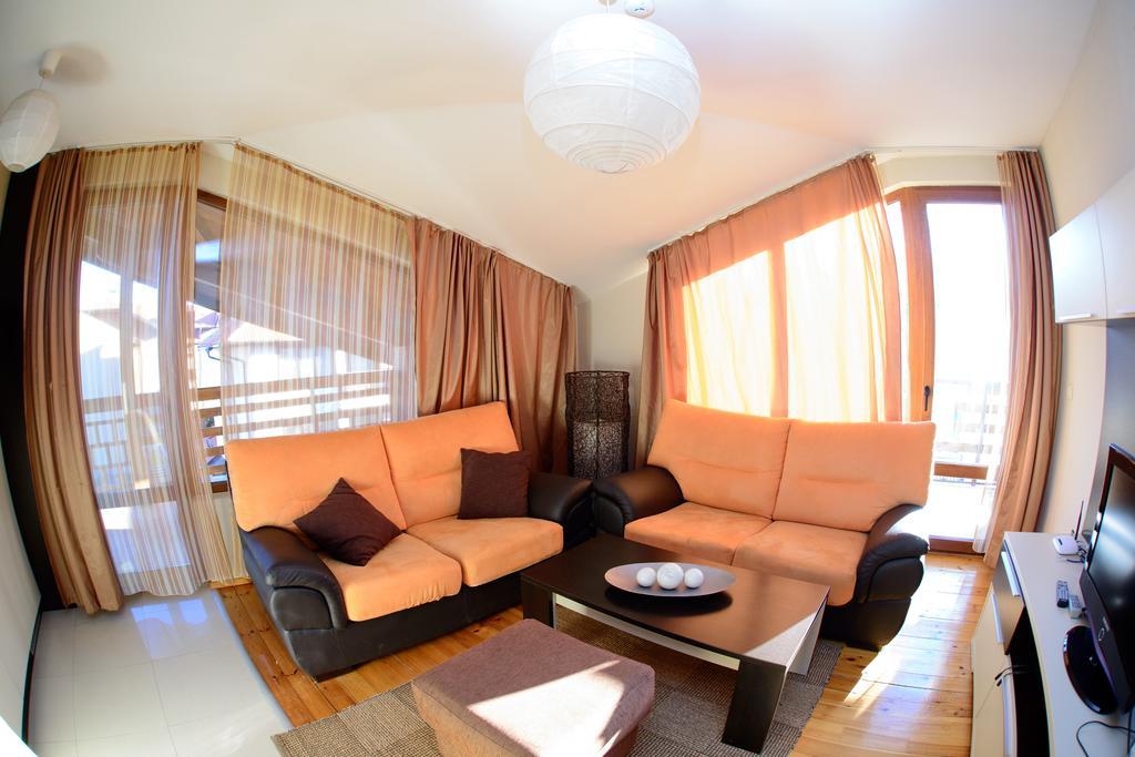 בנסקו Apartments In Eagle'S Nest מראה חיצוני תמונה